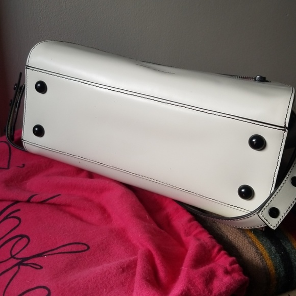 GORGEOUS - Zac Posen White Satchel Bag - Picture 6 of 8